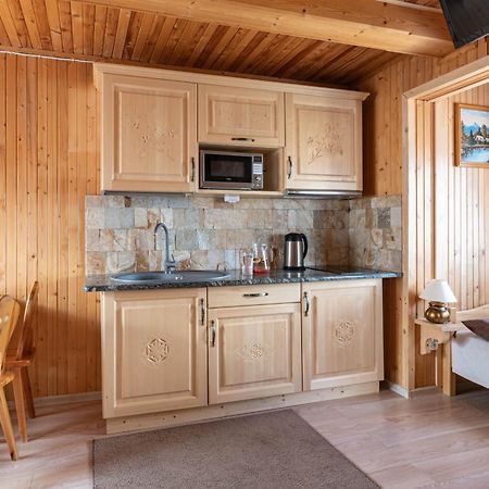 Apartamenty I Pokoje Pod Limbami - Sauna, Teznia บุโควินา ทัตซานสกา ภายนอก รูปภาพ