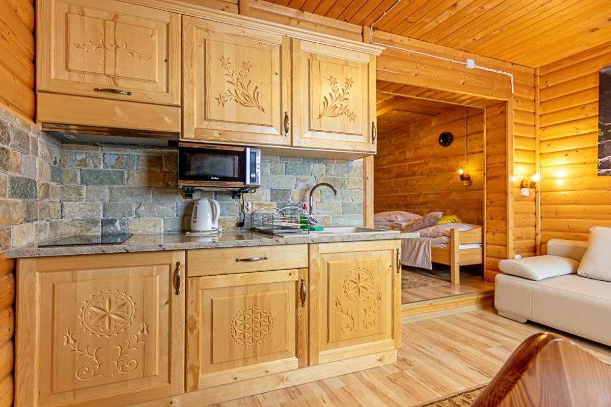 Apartamenty I Pokoje Pod Limbami - Sauna, Teznia บุโควินา ทัตซานสกา ภายนอก รูปภาพ